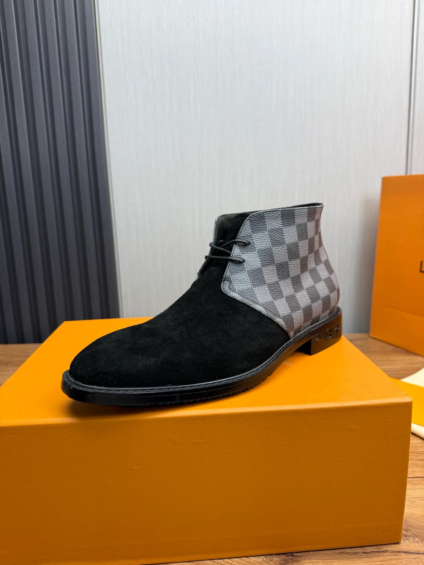 Men's shoes 💰760💰 LV. - Men's business casual leather shoes, top quality cow products. 1:1 shipment ⬆️Luxury and noble 👞All imported original brand leather materials, just to create a more comfortable wearing experience, upper: original cowhide ➕Imported full cow lining, original outsole ✔️16-45 (38.45 non-returnable)